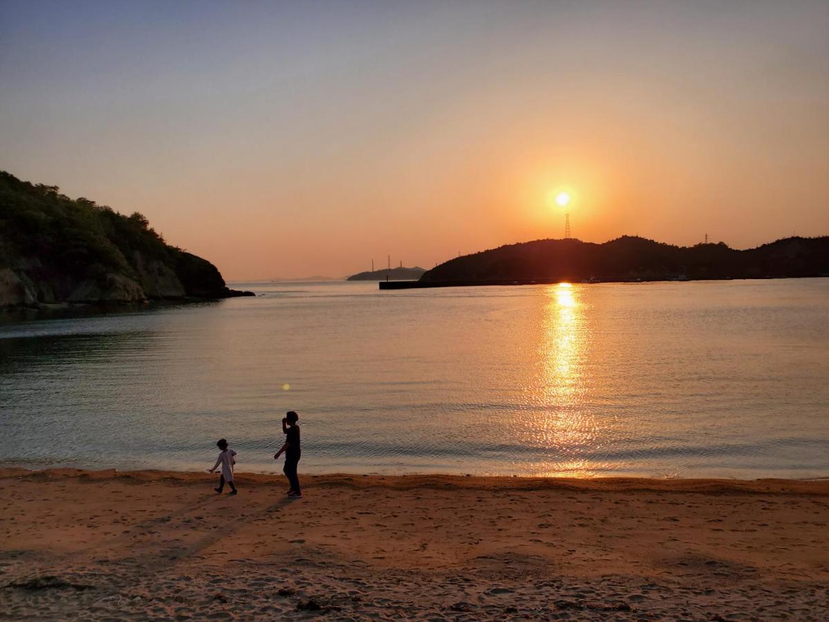 Yado Seven Beach Naoshima Ngoại thất bức ảnh